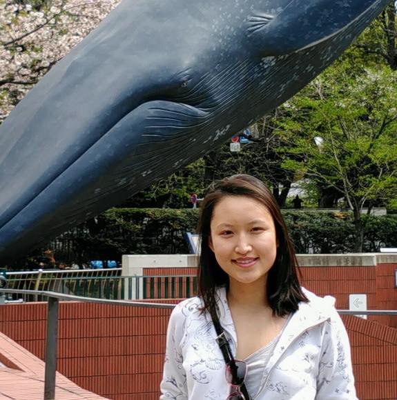 Meet your Posher, Jenn - Picture 1 of 1